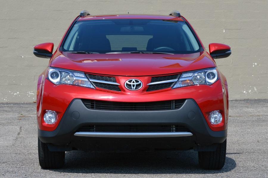 Toyota RAV4 2013 года  (фото 17 из 89)
